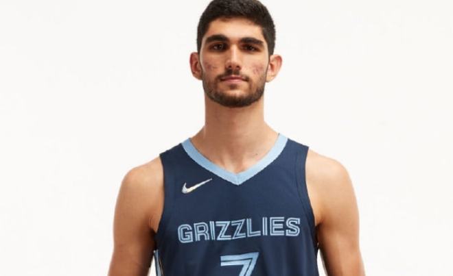 包含风云突变！孟菲斯灰熊集结日伤情更新，CBA常规赛版图或变，震撼外界，高层口径保持一致的词条